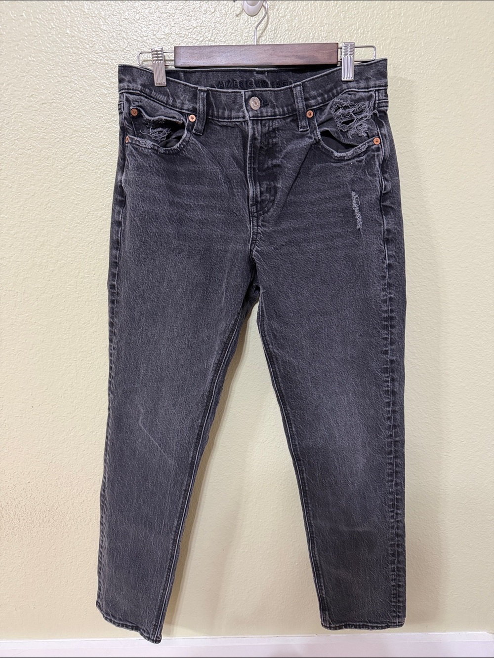 American Eagle 90s Skinny Jeans